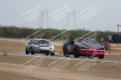 media/Oct-01-2022-24 Hours of Lemons (Sat) [[0fb1f7cfb1]]/1pm (Bus Stop)/
